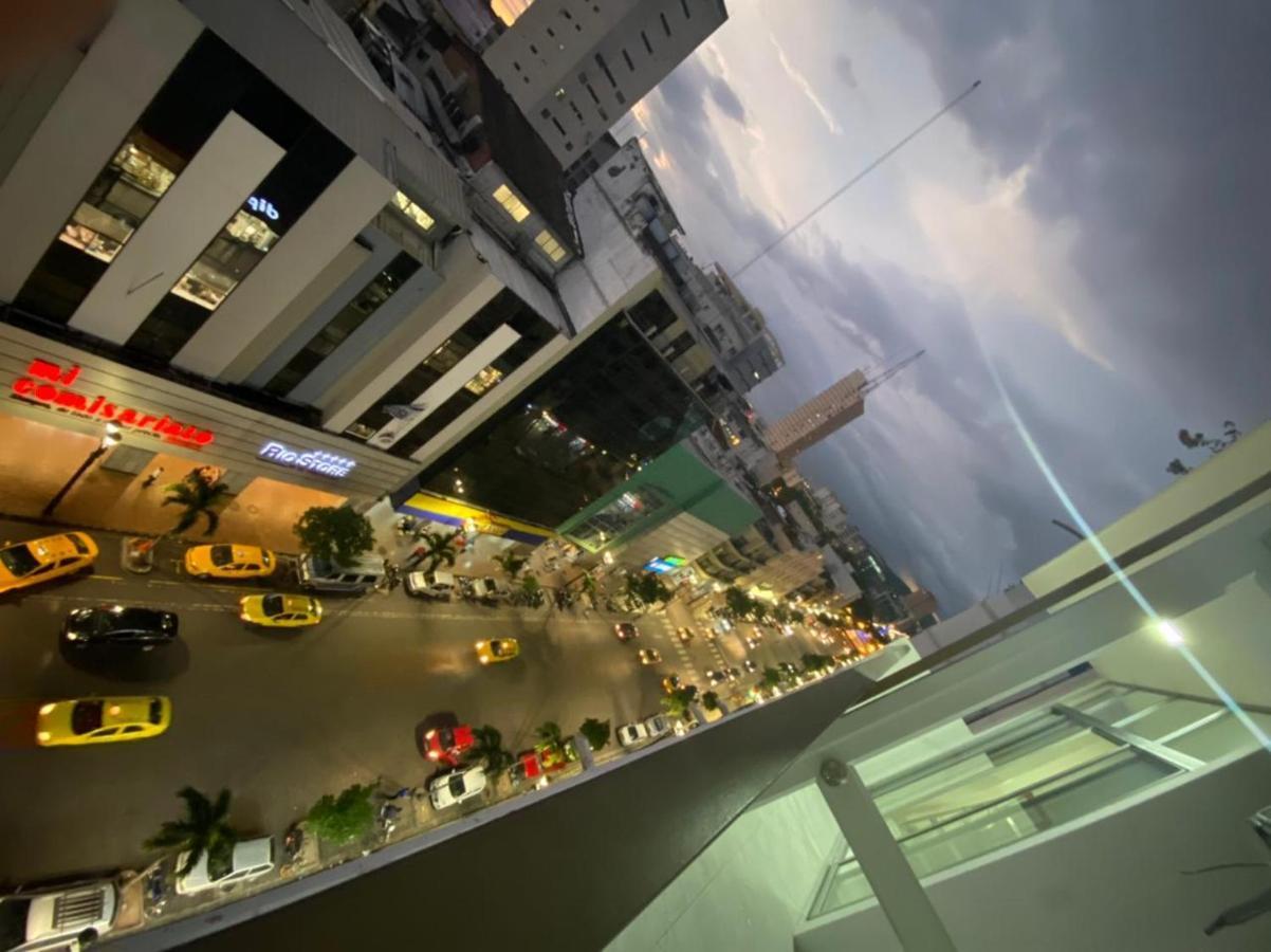 Ncg Suite Centro Guayaquil Esterno foto